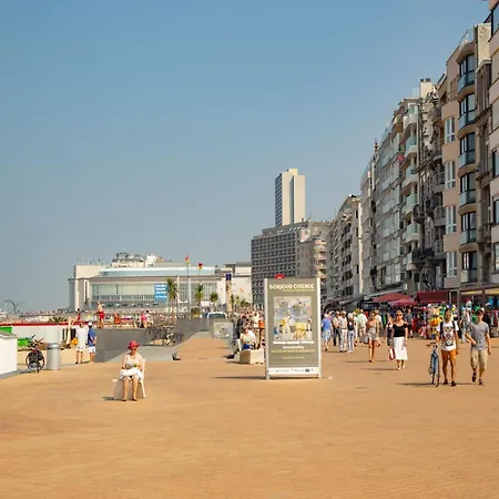 In Near The * Ostende
